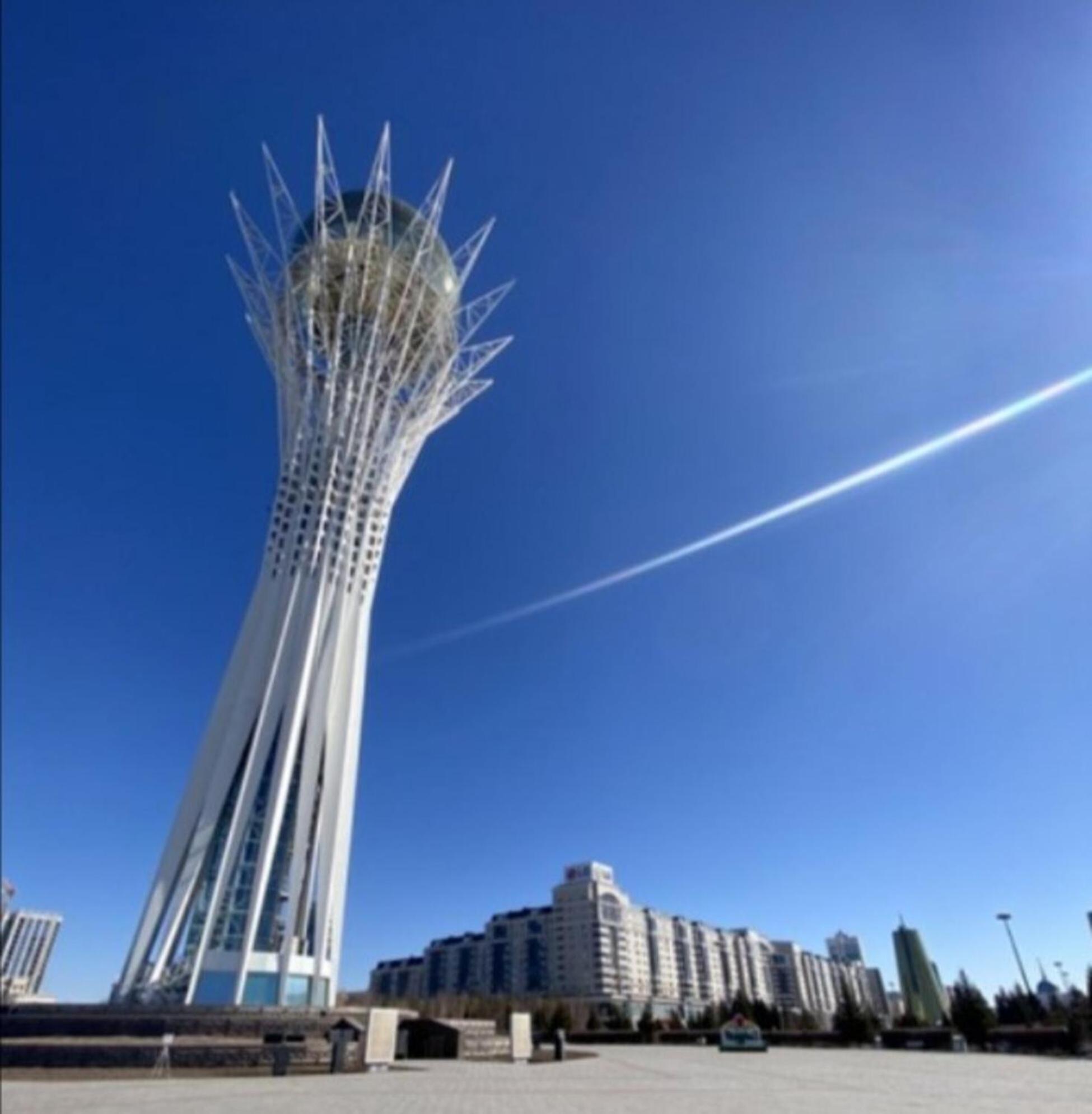 Апартаменты 2Day Apart У Байтерека Astana Eksteriør bilde